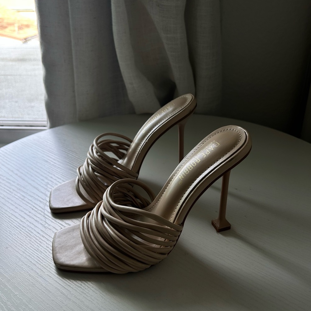 Zara Nude Strappy Heels - Picture 2 of 4